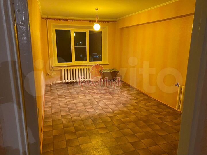 3-к. квартира, 70,5 м², 1/5 эт.