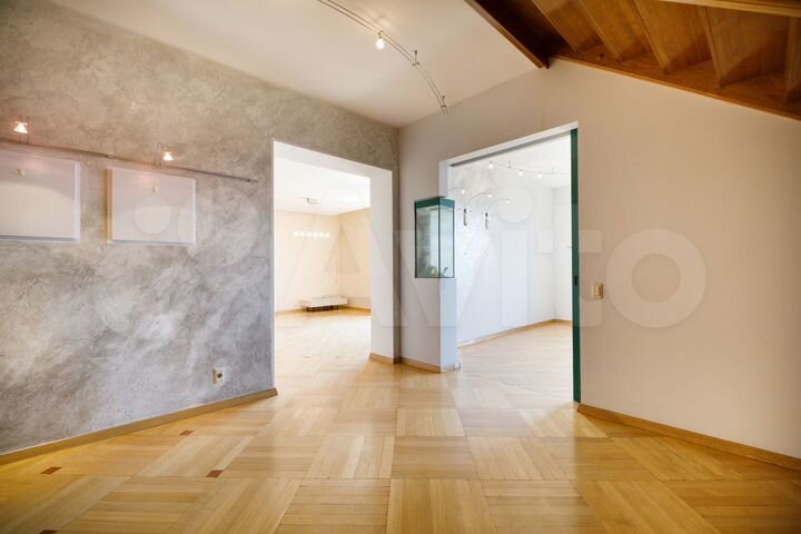 5-к. квартира, 248,3 м², 5/6 эт.