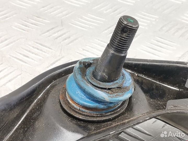 Рычаг передний правый Nissan Pathfinder R51 2008