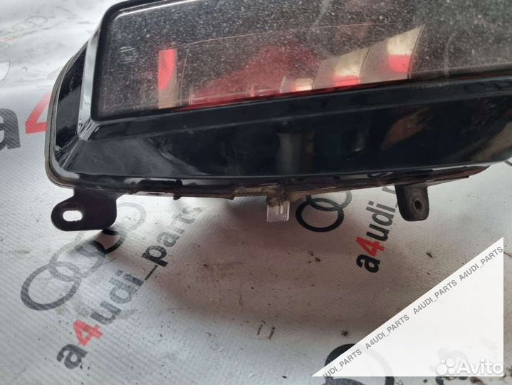 Фара противотуманная правая передняя Audi S4 B8 Бензин 8K0941700C