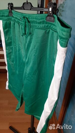 Новые шорты из Европы р-р 60