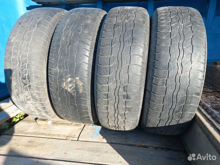 Продам комплект колес,на дисках