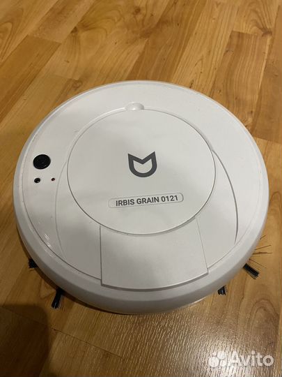 Робот пылесос