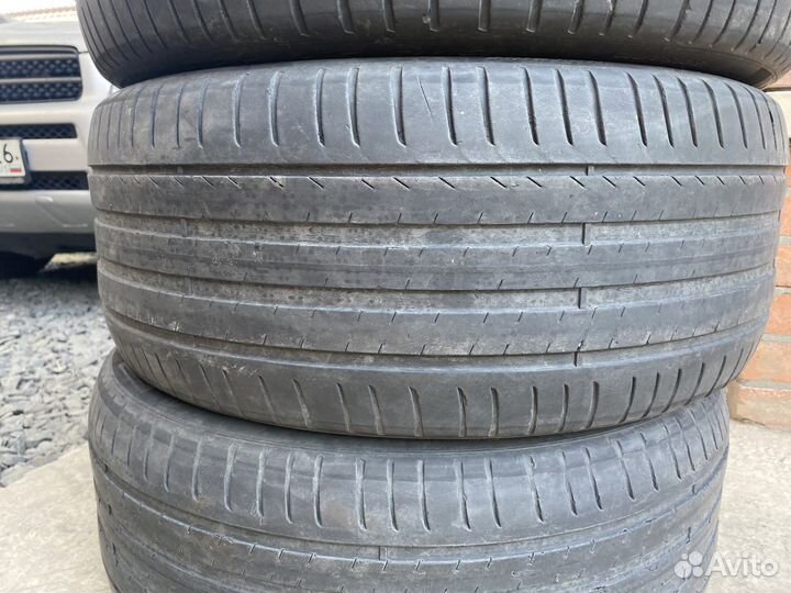 Pirelli Scorpion 255/45 R19