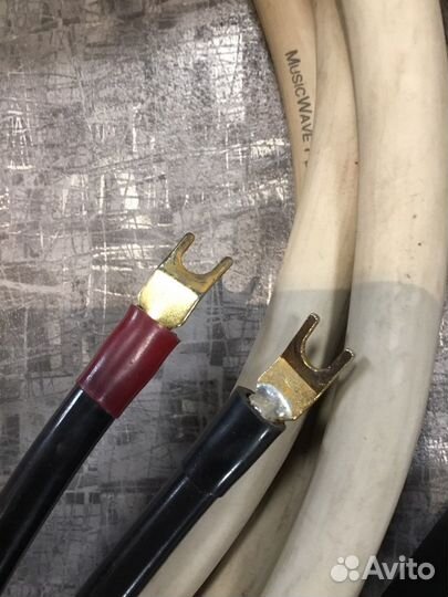 Акустический кабель Transparent Music Wave Plus