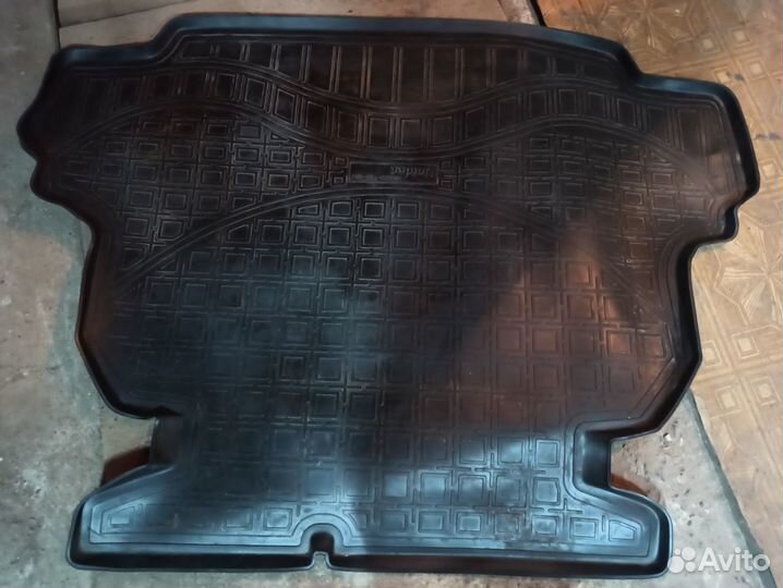 Коврик в багажник Geely Emgrand EC 7 (2009-2016)