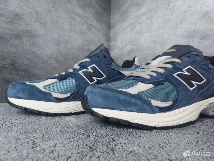 Кроссовки мужские new balance 2002r