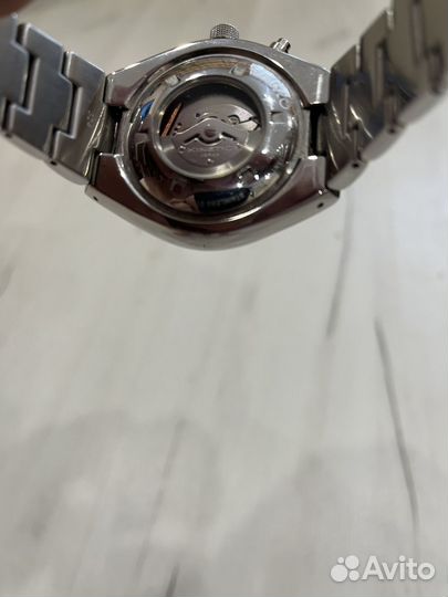 Часы seiko 10 bar kinetic