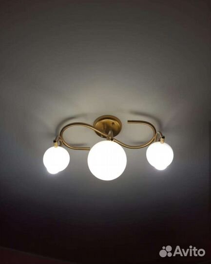 Люстры 2 штуки
