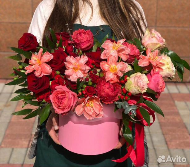 Букеты в шляпных коробках. Доставка/Самовывоз