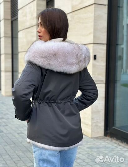 Парка с натуральным мехом