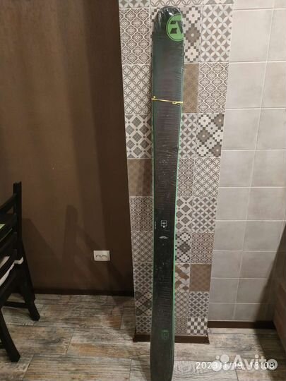 Горные лыжи для скитура