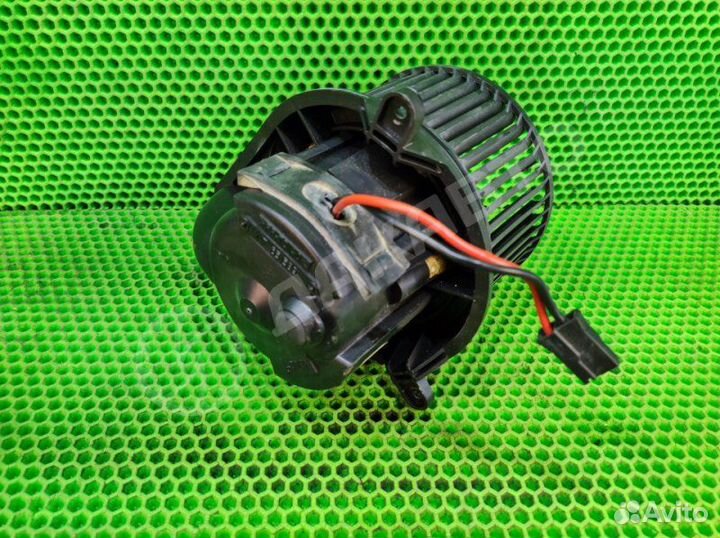 Моторчик отопителя Mercedes-Benz V W638