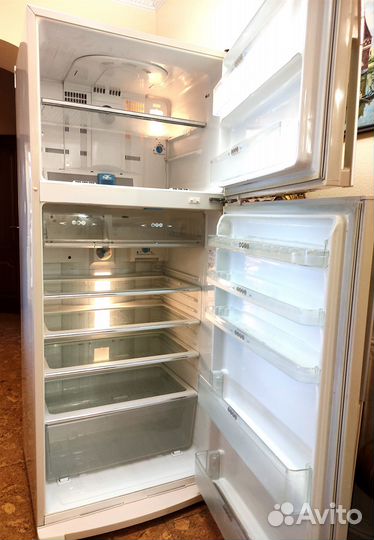 Холодильник sharp