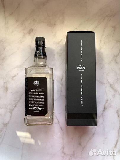 Пустая бутылка и коробка Jack Daniels 750 мл
