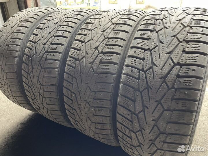 Nokian Tyres Hakkapeliitta 7 225/55 R17