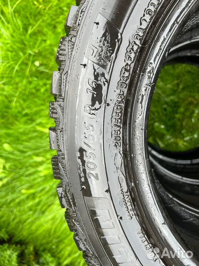 Michelin X-Ice North 4 205/55 R16