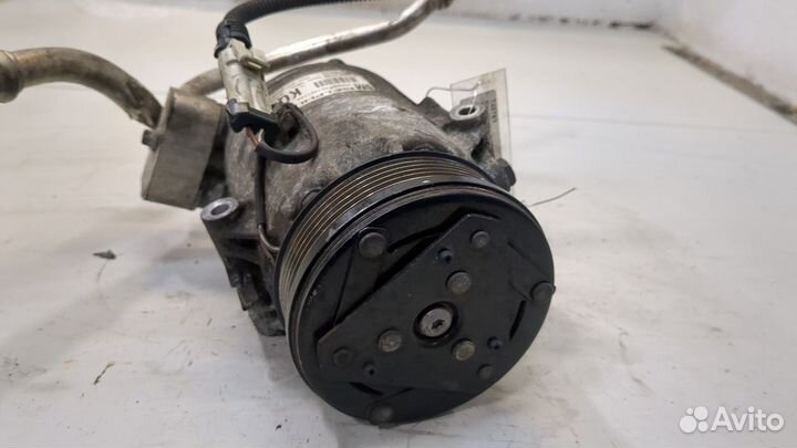 Компрессор кондиционера Opel Zafira B, 2011