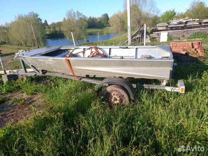 Продам лодку малютка