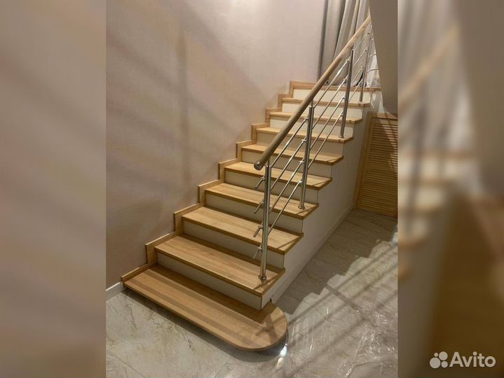 Ступени для лестниц и другие комплектующие