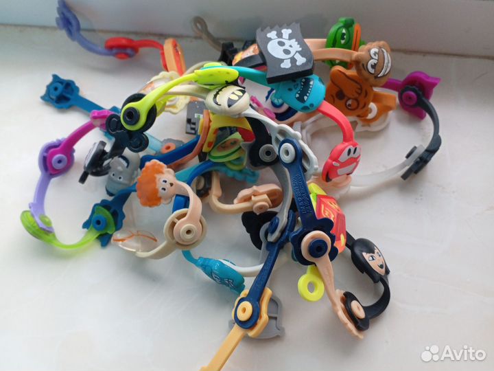 Скрепыши (несколько поколений)