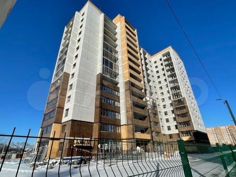 2-к. квартира, 68 м², 3/14 эт.
