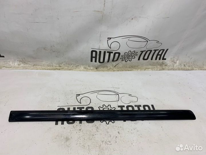 Накладка двери передняя левая Nissan X-Trail T30