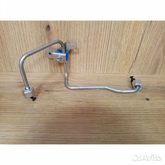 Трубка подачи топлива от тнвд К рампе дв.cummins 2