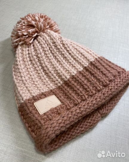 Женская шапка Adidas