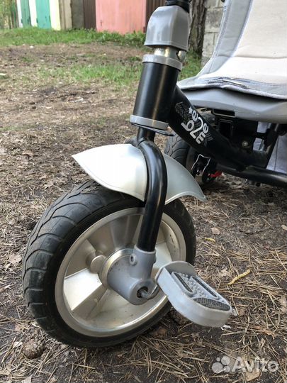 Трехколесный велосипед