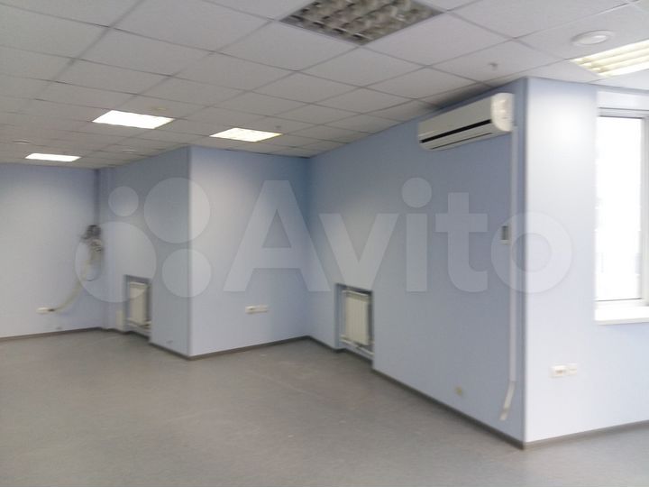 Офис, 53.9 м² не далеко от метро Геологическая