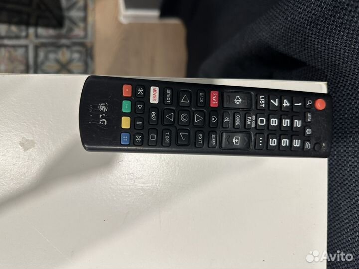 Телевизор LG разбит