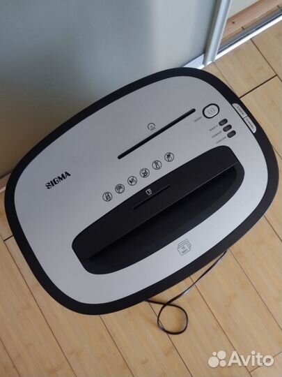 Шредер Уничтожитель бумаг