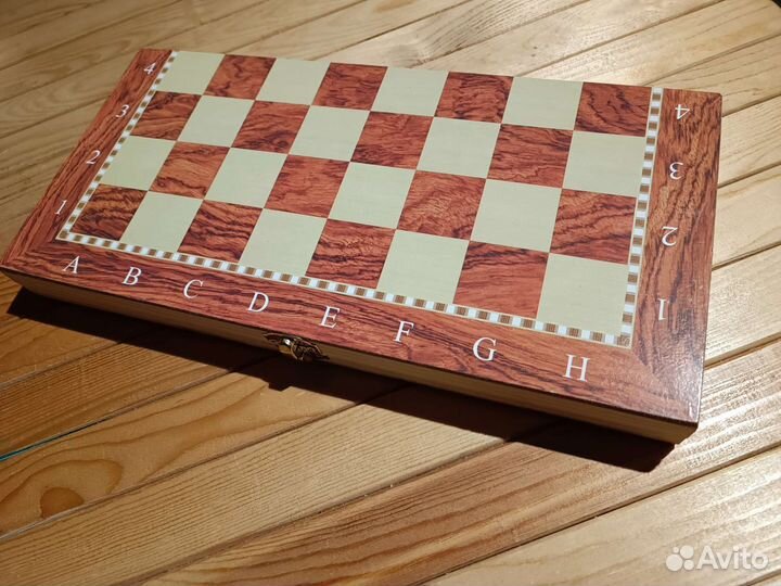 Шахматы, нарды, шашки 3в1