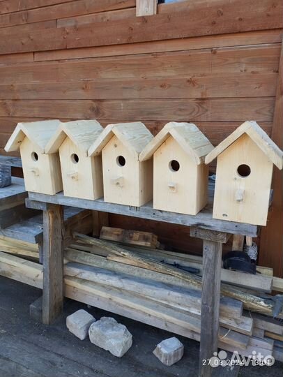 Скворечник. домик для птиц. Бар