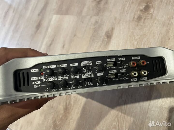 4-х Канальный усилитель Blaupunkt GTA 475