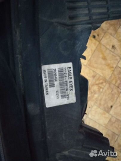 Фары toyota land cruiser 200