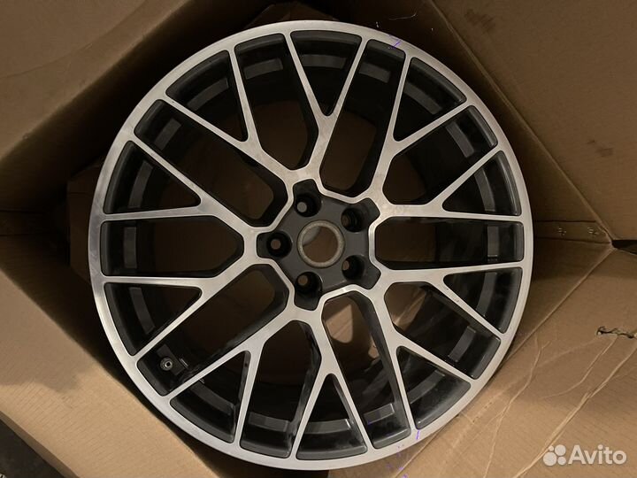 Задний диск porsche macan rs spyder r20 оригинал