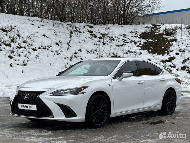 Lexus RX лучший гибрид класса люкс из созданных