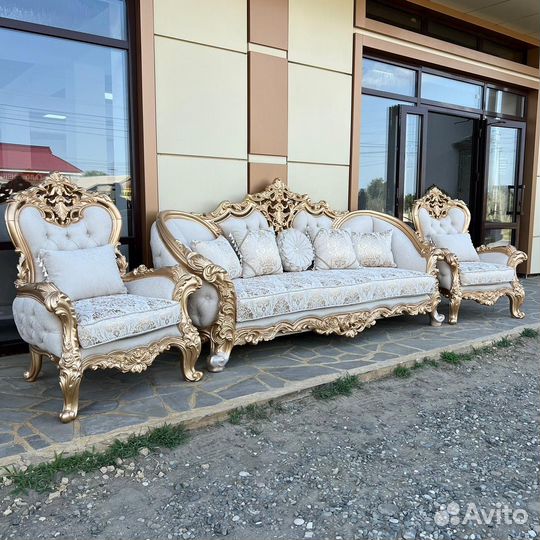 Диван и 2 кресла