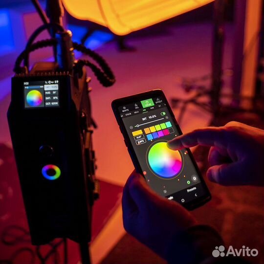 Осветитель Aputure LS 600c Pro (V-mount)