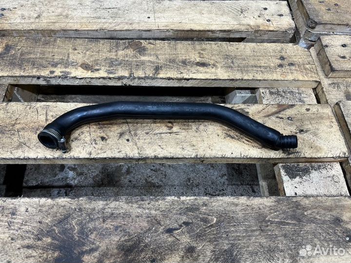 Патрубок системы охлаждения Bmw 3 E36 M50B20 1993