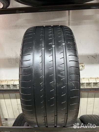 Yokohama Advan Sport V105 N2 SUV 295/35 R21 107Y