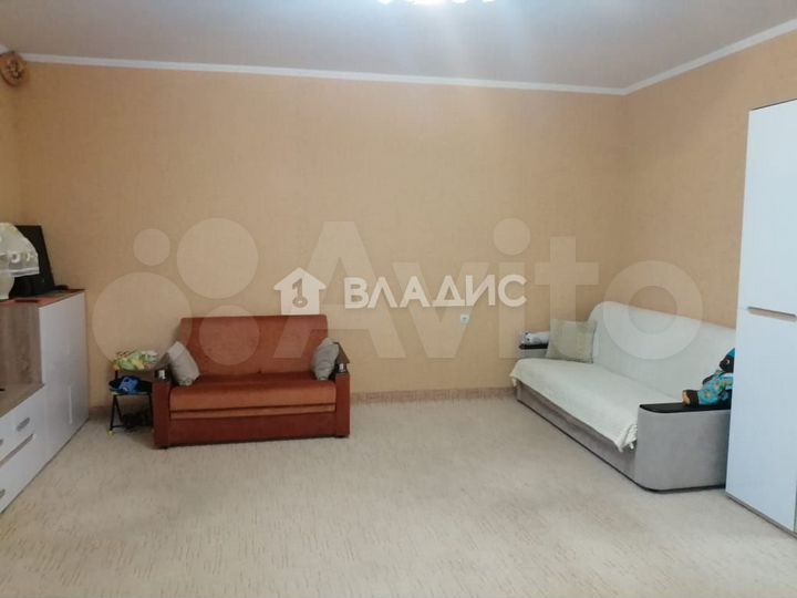 2-к. квартира, 74 м², 4/6 эт.