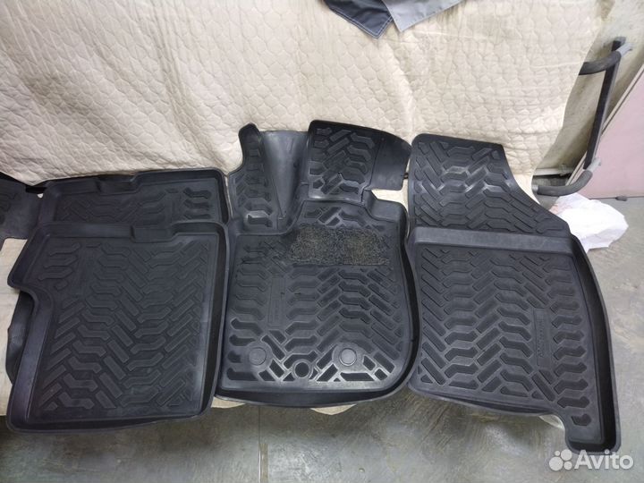 Коврики салона LADA Xray