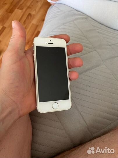 iPhone 5S, 16 ГБ