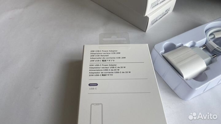 Быстрая зарядка для iPhone 20w + кабель