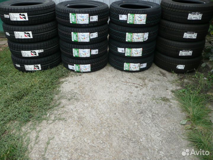 Kumho Crugen HP91 215/65 R16 98H