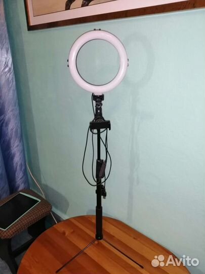 Кольцевая лампа