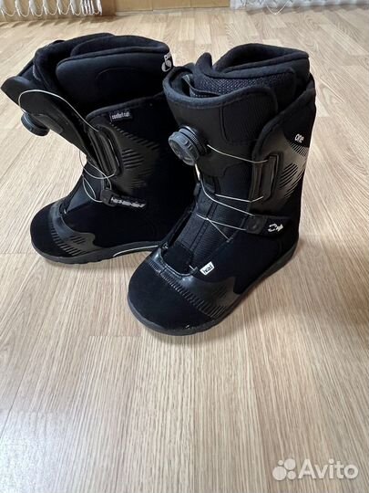 Ботинки доя сноуборда детские